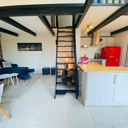 בית נופש La Madeleine - Maison De Moderne - Terrasse *