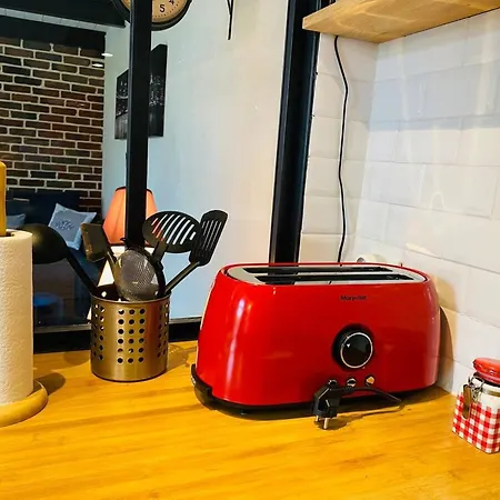 La Madeleine - Maison De Moderne - Terrasse בית נופש *