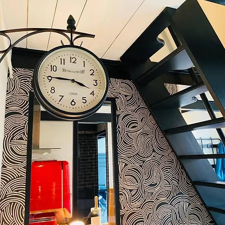 בית נופש La Madeleine - Maison De Moderne - Terrasse