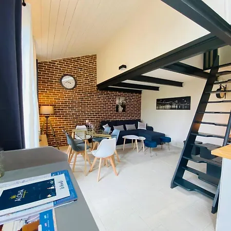 בית נופש La Madeleine - Maison De Moderne - Terrasse *