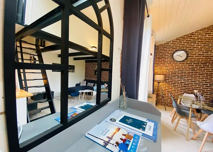La Madeleine - Maison De Moderne - Terrasse * La Rochelle (Charente-Maritime)